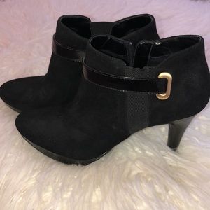 Black bootie boots Bandolino brand